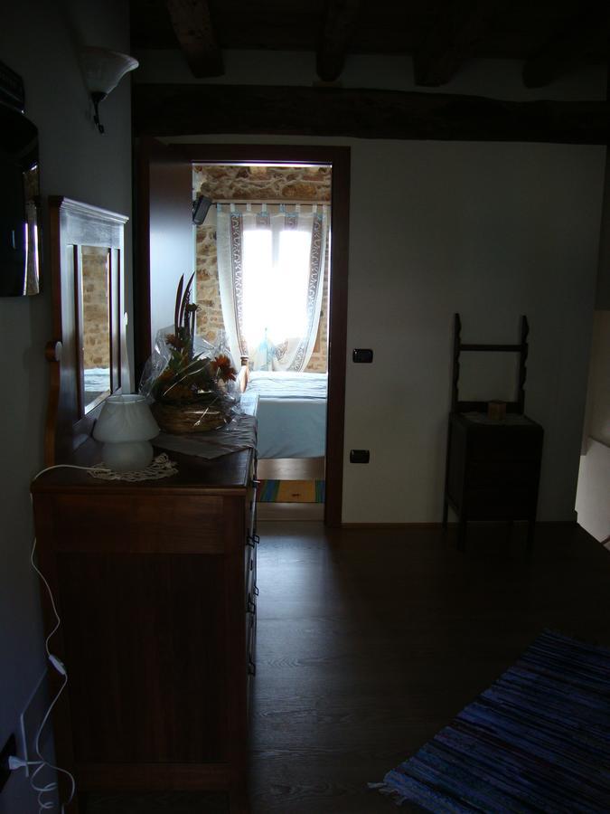 ולדוביאדנה B&B Alla Pergola מראה חיצוני תמונה